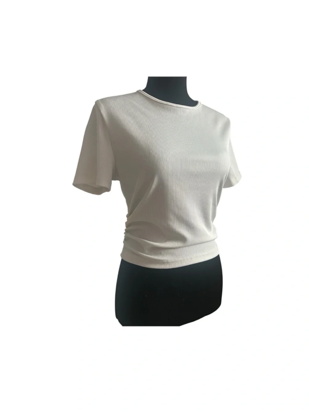 5/25$ ✨ Ribbed Scrunch Crop Top - Picture 2 of 7